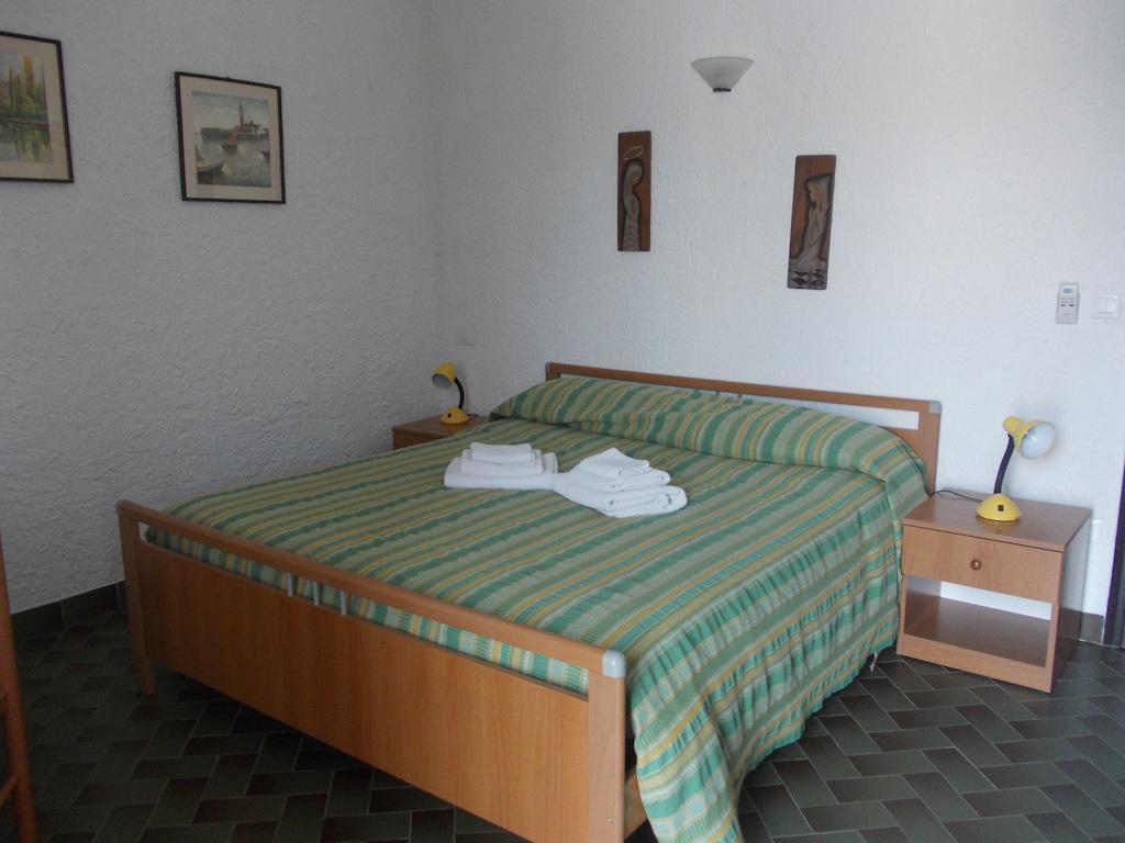 B&B Il Girasole Noto Szoba fotó